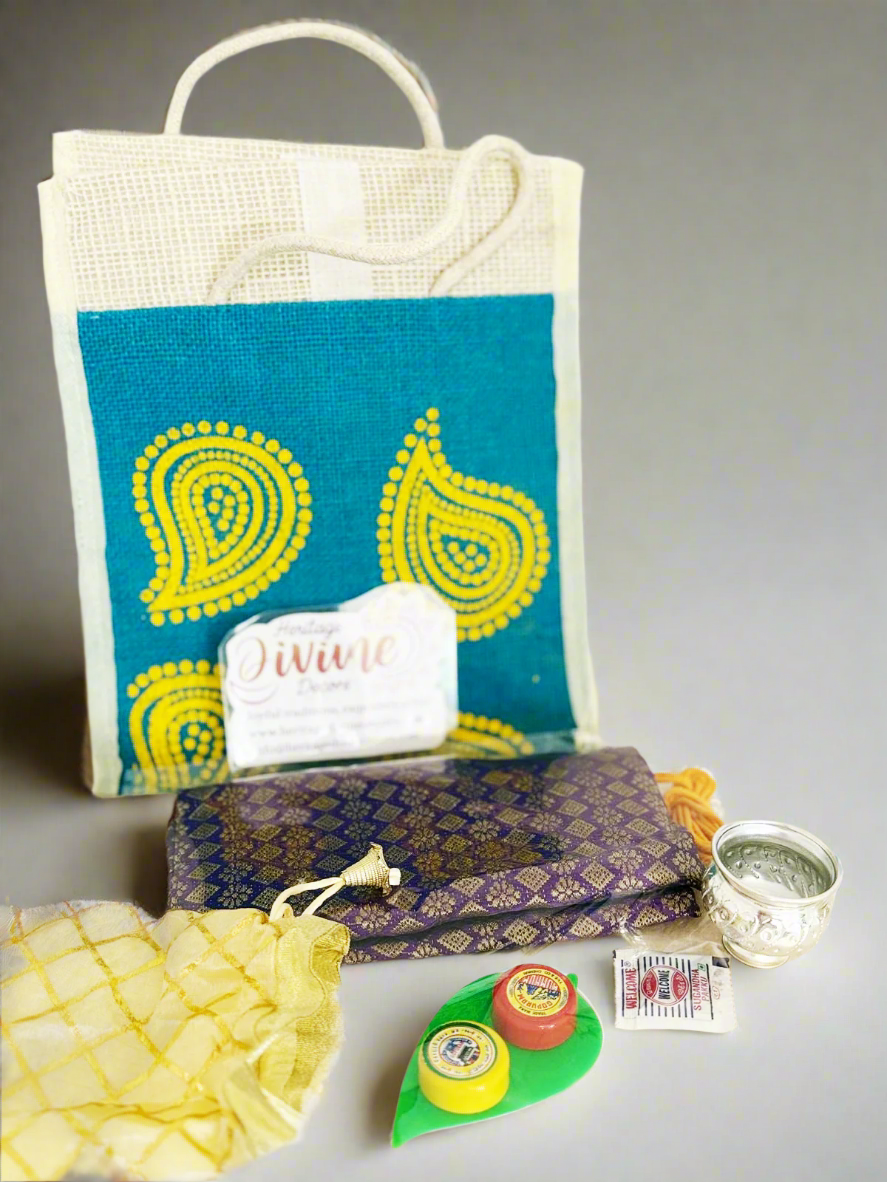 Return gift set with german silver bowl with base