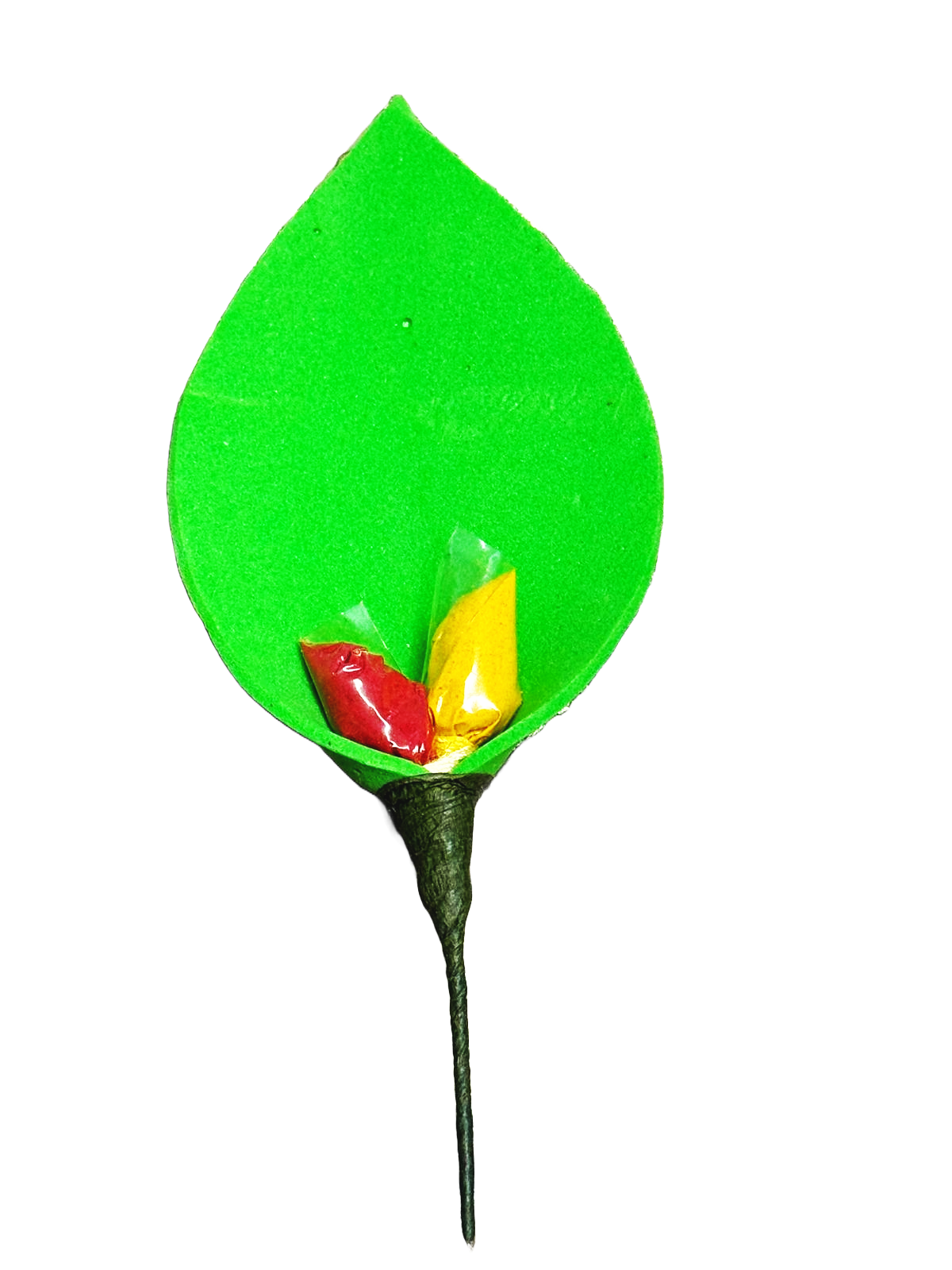 Turmeric/Kumkum Thamboolam in leaf design return gift