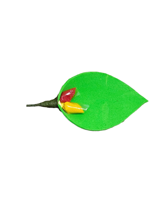 Turmeric/Kumkum Thamboolam in leaf design return gift