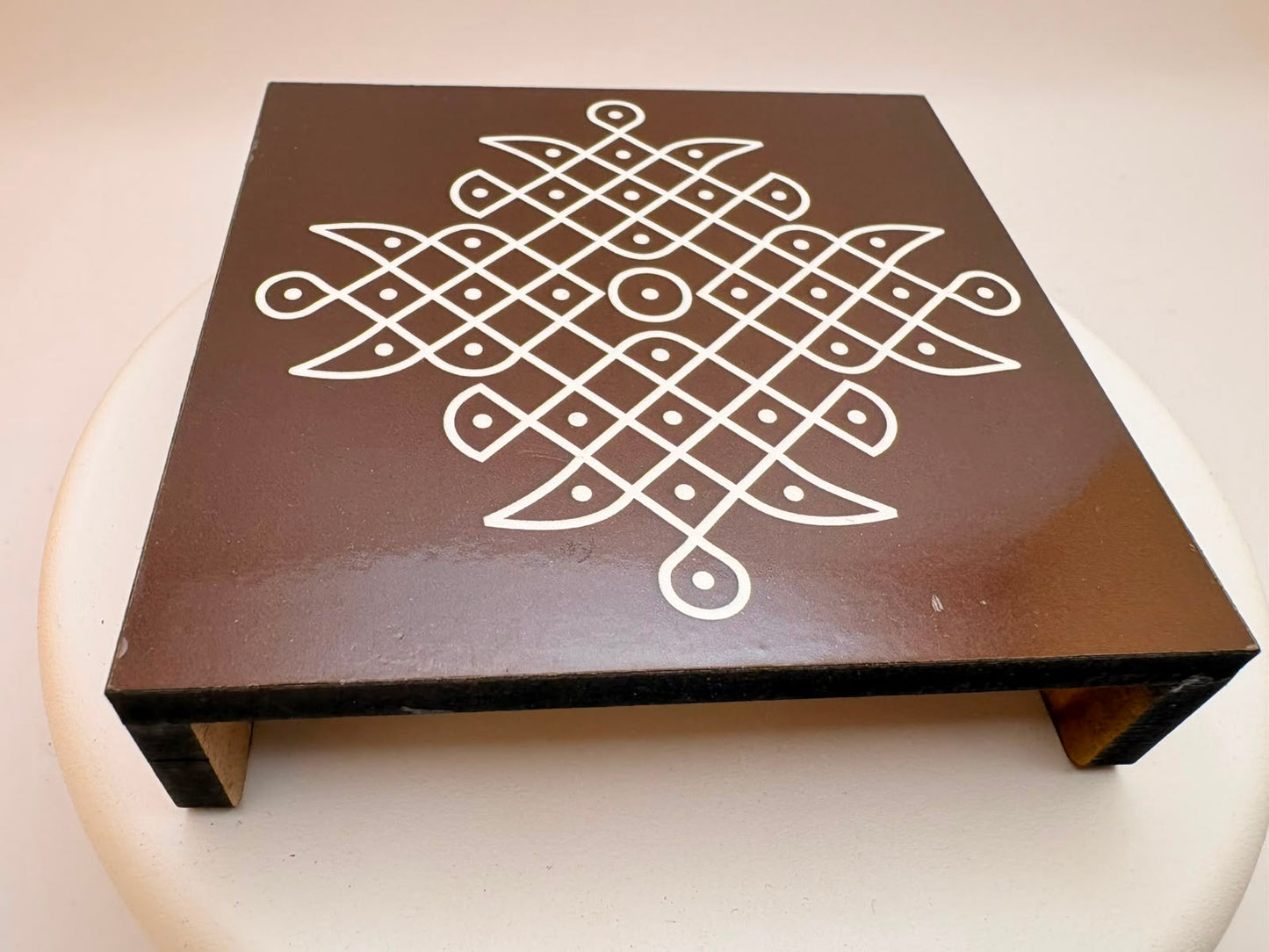 kolam manai/pooja chowki/peetam