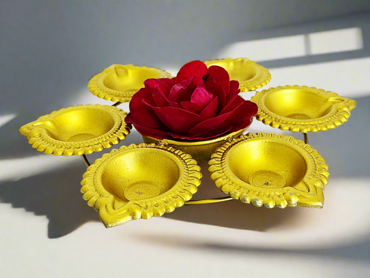 6 faceted diya set of 5