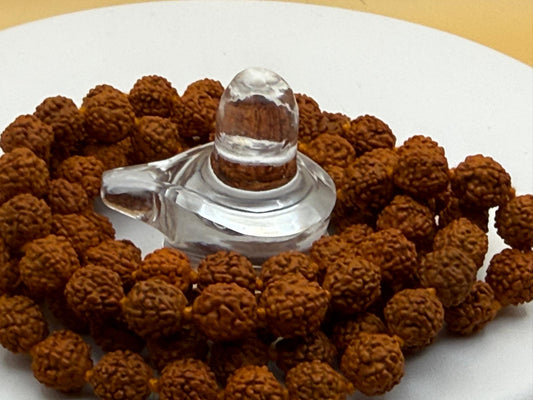 Spatik Shivling (Crystal or Quartz)